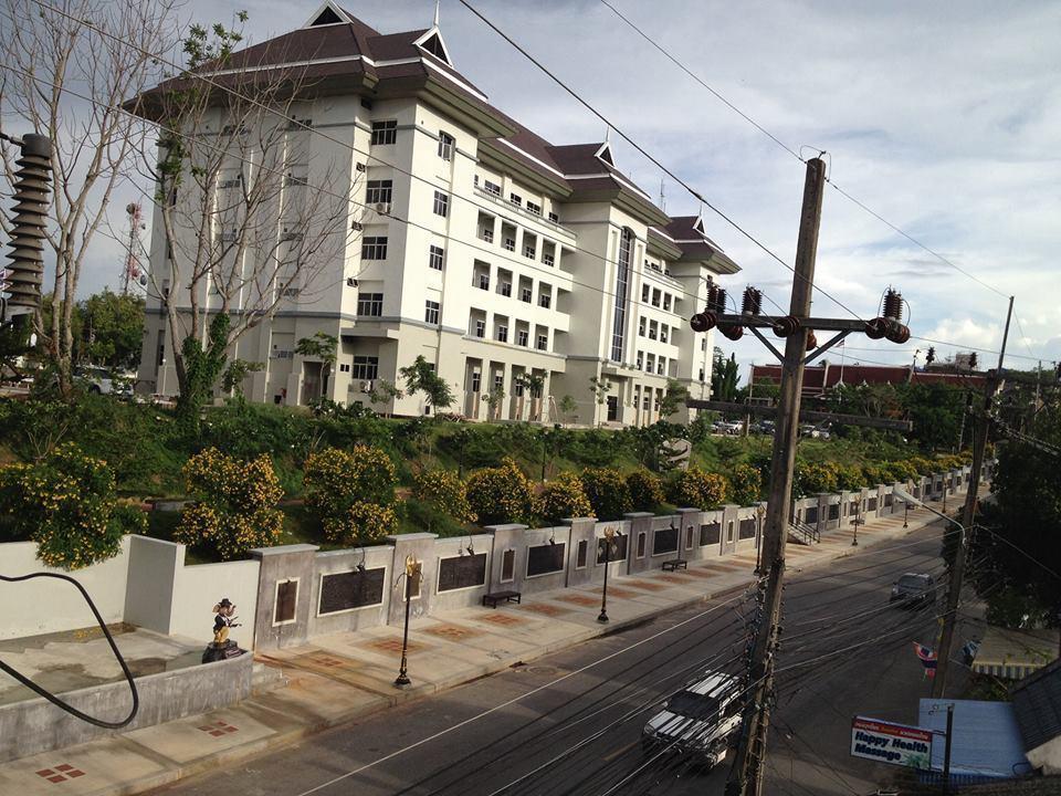 Andaman Legacy Guest House Krabi town Extérieur photo