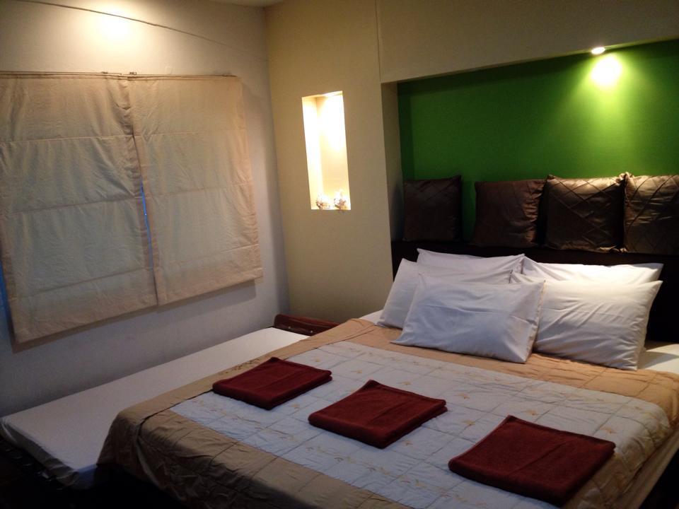 Andaman Legacy Guest House Krabi town Chambre photo