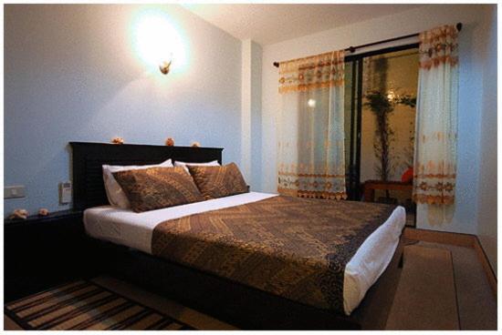 Andaman Legacy Guest House Krabi town Chambre photo