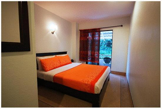 Andaman Legacy Guest House Krabi town Chambre photo